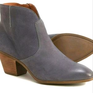 Frye's Judith Seam leather booties sz 8.5 womens grey nubuck new w/box